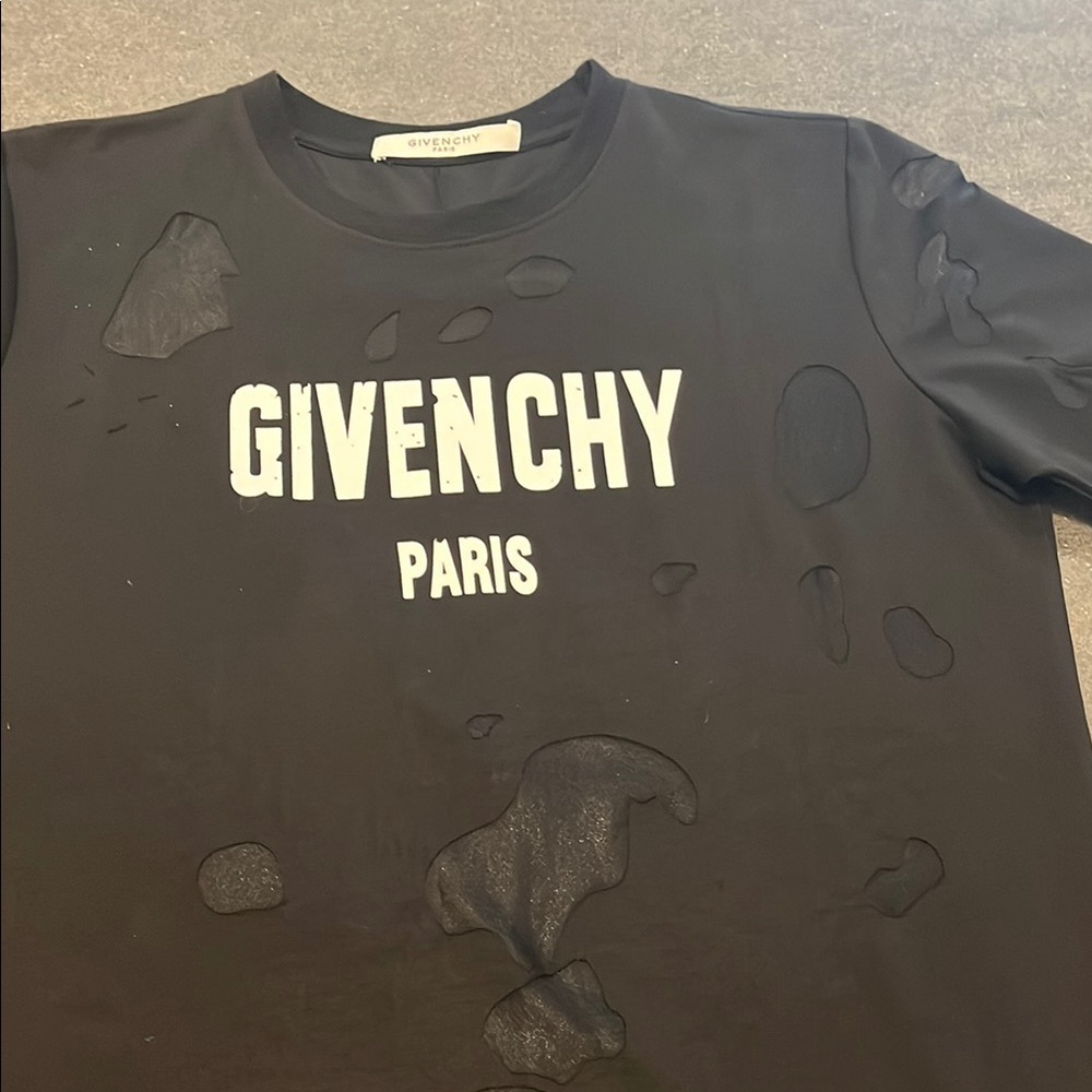 Givenchy Black Short Sleeve Tee